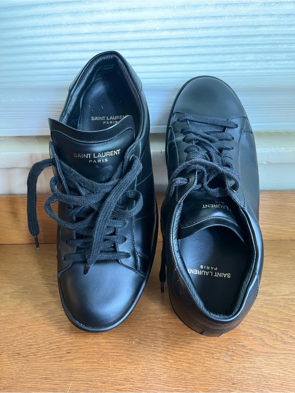 Saint Laurent Black Leather Low-Top Lace-Up Sneakers